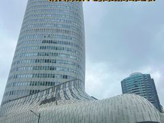 -上海尚嘉中心