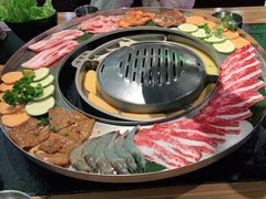 -哈哈碳都·牛肋条无限自助烤肉(宝龙店)