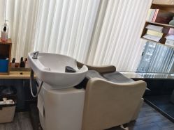 -丝域养发馆