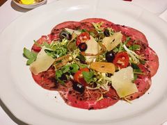 腌制生牛肉片配帕尔马芝士-牛排家(北京王府井澳门中心店)