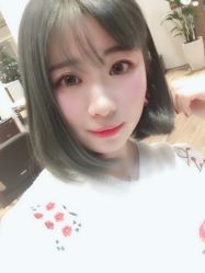 -曼都发型