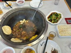 -鲁员外地锅鸡地锅鱼(古墩路店)