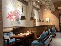 -苹果树下艺术餐厅(宋庄店)