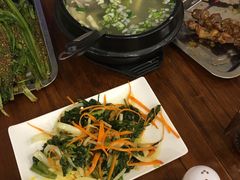 -老猎户炭火锅羊汤(万达店)