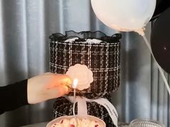 -鹿里烘焙LulyBaking(东二环泰禾广场店)