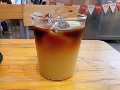 乔治的臭脸-无牌咖啡&酒馆