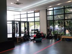 -康慈健身(雅戈尔雷迪森广场店)