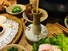 -白乐天毛肚火锅馆(解放碑店)