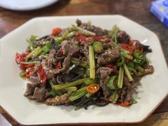 -南雄雄州土菜餐厅(粤北大厦店)