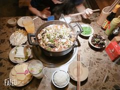 -小龙坎火锅(好世界店)