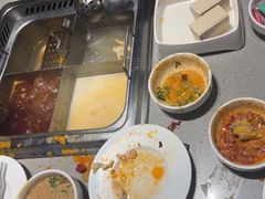 -海底捞火锅(宝龙广场夜宵主题店)