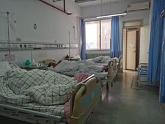 -泉州医学高等专科学校附属人民医院