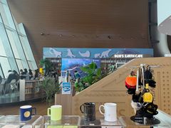 -抱抱地球咖啡馆(国家海洋博物馆店)