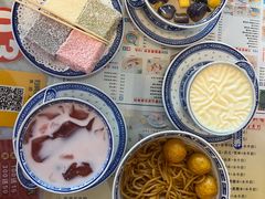 -广信牛奶甜品世家(台东店)