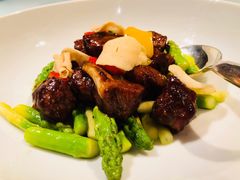 葱爆M12和牛-宝丽轩中餐厅BAOLIXUAN