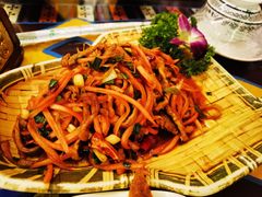 酸萝卜炒牦牛肉-吉祥圣雪藏餐