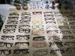 -肆兮眼镜·蔡司·徕卡战略合作店(大坪店)