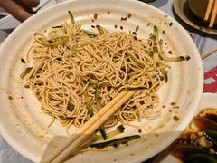 -肥肥虾庄·金牌油焖大虾(杨园滨江时代walk店)
