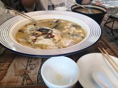 酸菜鱼-小辣妹
