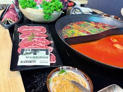 -鹿鸣山草本茶香火锅(园西路店)