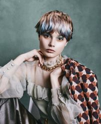 -Rise Hair上升造型