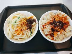 -舌尖尖传统小吃(万达店)