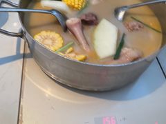 -肥仔文澳门猪骨煲(南京西路店)