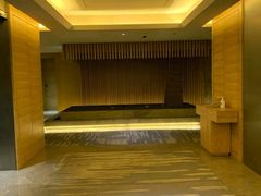 -重庆解放碑威斯汀酒店