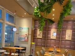 -必胜客(WOW昙华林店)