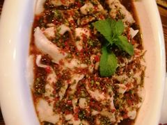 -胡桃里音乐餐厅(陶溪川店)(川湘赣菜·世界百大酒庄直供红酒·音乐表演)