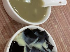 -旺旺饼屋传统糖水(黄塘路店)
