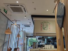 -弄堂咪道-饭香·面香·馄饨香(汇锦广场店)