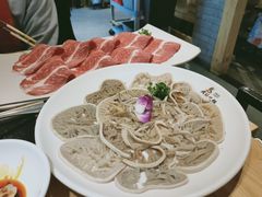手切极品千层肚-老版火锅(半坡店)