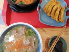 -老新隆牛肉锅贴(新街口店)