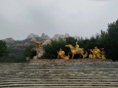 -嵖岈山风景区