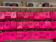 -BASEMENT FG (成都太古里店)