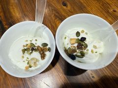 正宗牦牛酸奶-乡土特色.冷锅鱼.牦牛肉汤锅