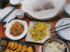 -滇香肴·云南菜蒸汽石锅鱼(云南北路店)