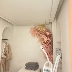 -苗方清颜痘肌研究所