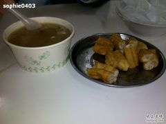 20100112122-百成大同鸭肉粥(大同总店)