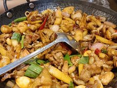 -富正毅三下锅·湘西韵味(天门山索道店)