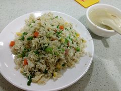 广州炒饭-芬芳甜品(同福路店)