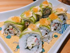 蟹肉牛油果卷-綱元·海鲜豆捞(明州里店)
