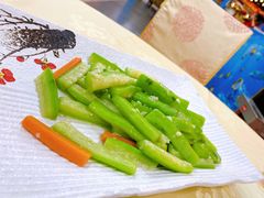 蒜蓉炒丝瓜-旺富东海大酒楼(海鲜街店)