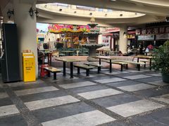 -亚龙湾亚泰商业街