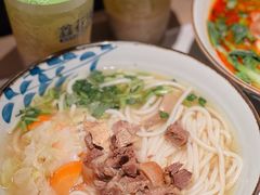 -鑫花溪牛肉米粉(凤凰街创始总店)