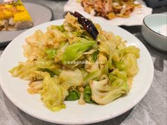 手撕包菜-凯鸽酒楼•雁北民间菜(云冈石窟店)