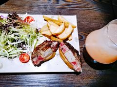-The Cheebat 锌吧·Bistro(体育西店)