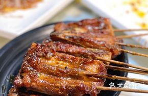 Signature Honey-glazed Pork Ribs