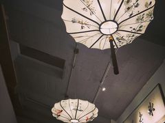 -毛辣果·贵州红酸汤牛肉火锅(西单店)